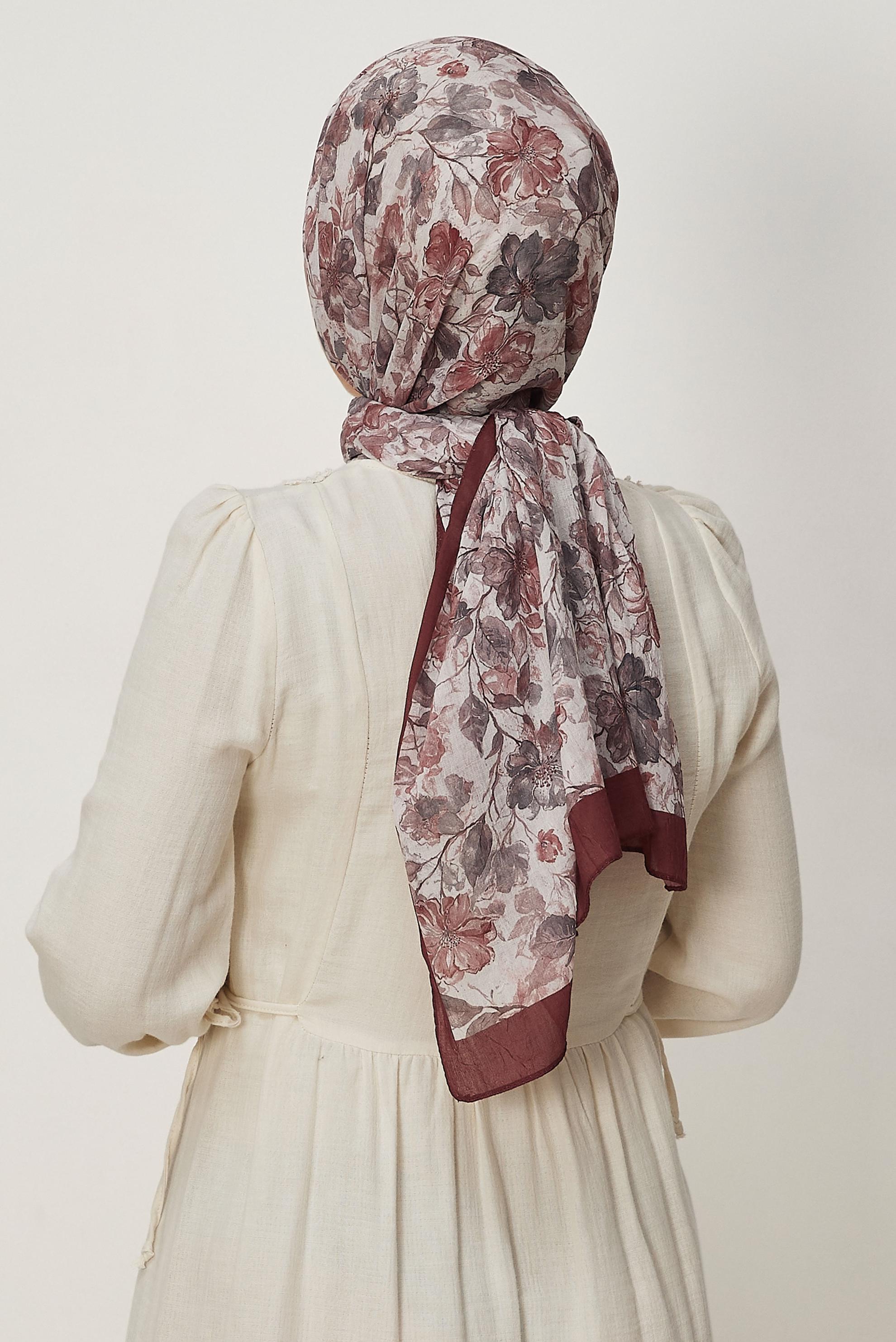 Hijab clothing BROWN ALVINA PATTERNED SHAWL 3913