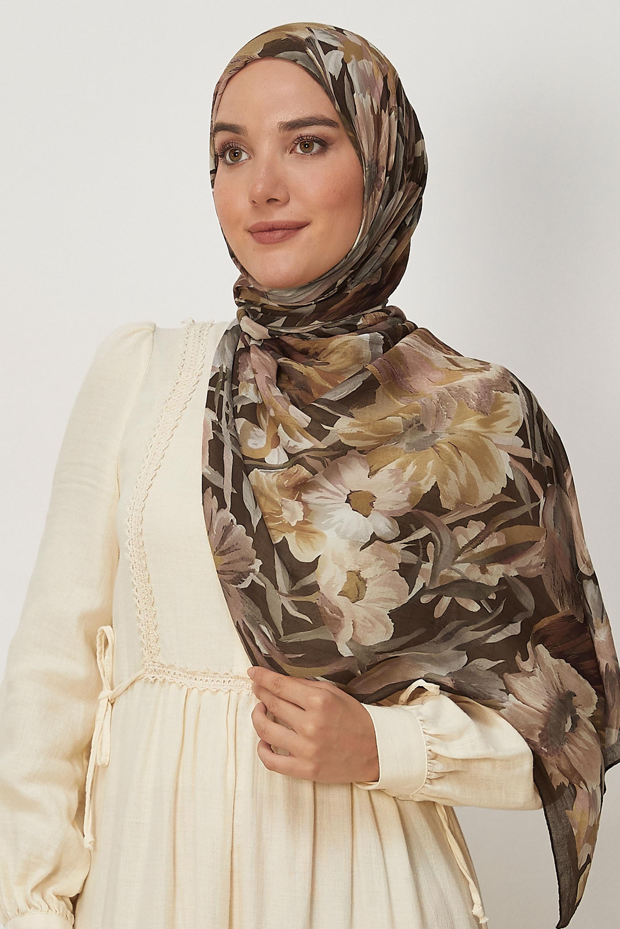 Hijab clothing BROWN ALVINA PATTERNED SHAWL 4803
