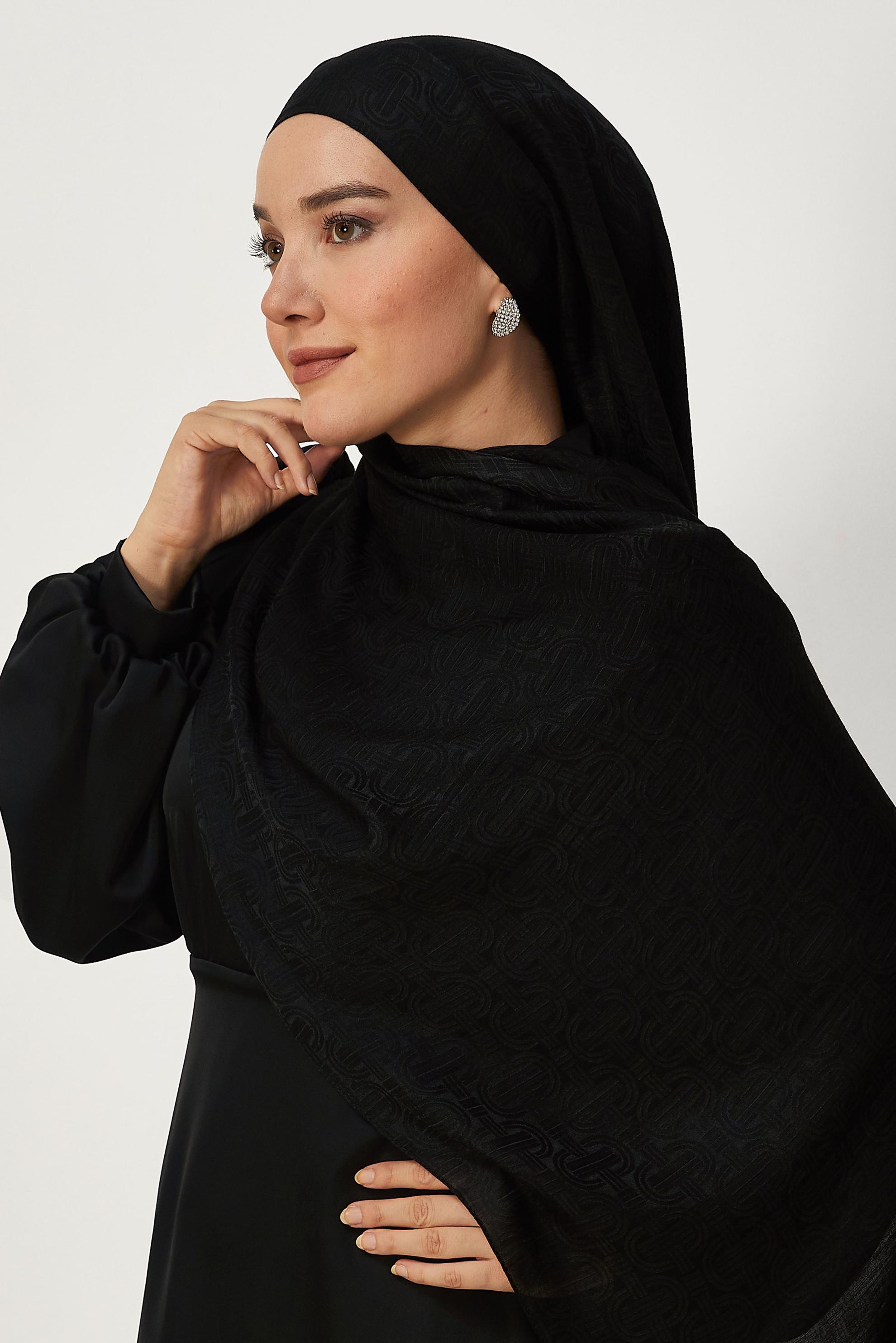 Hijab clothing BLACK ALVINA AEROBIN JACQUARD SHAWL 8709